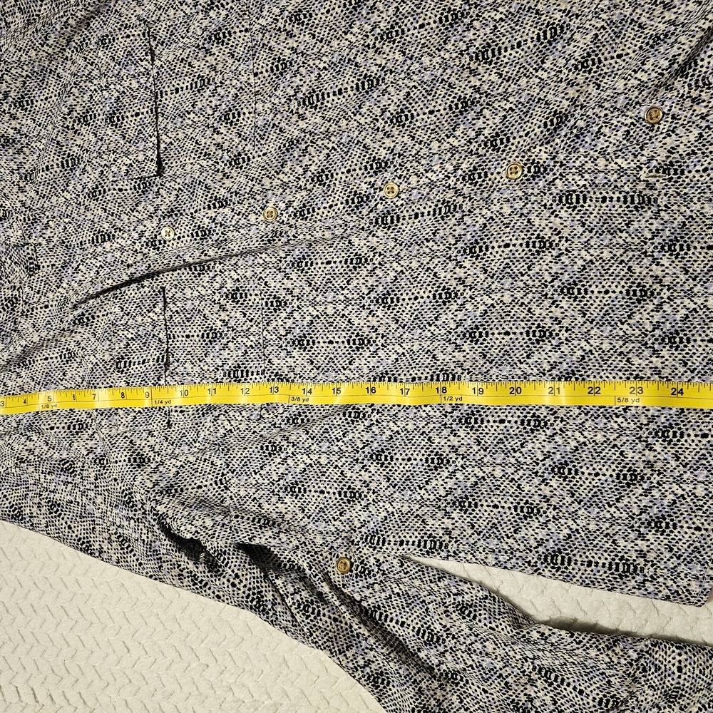 Patterned Button-Up - Picture 5 of 8